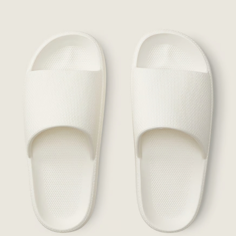Victoria Secret- White Pillow Slides-L (9-10)